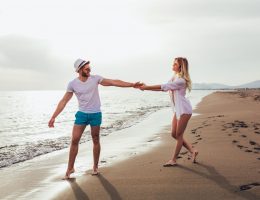 Mala para final de semana na praia com amor